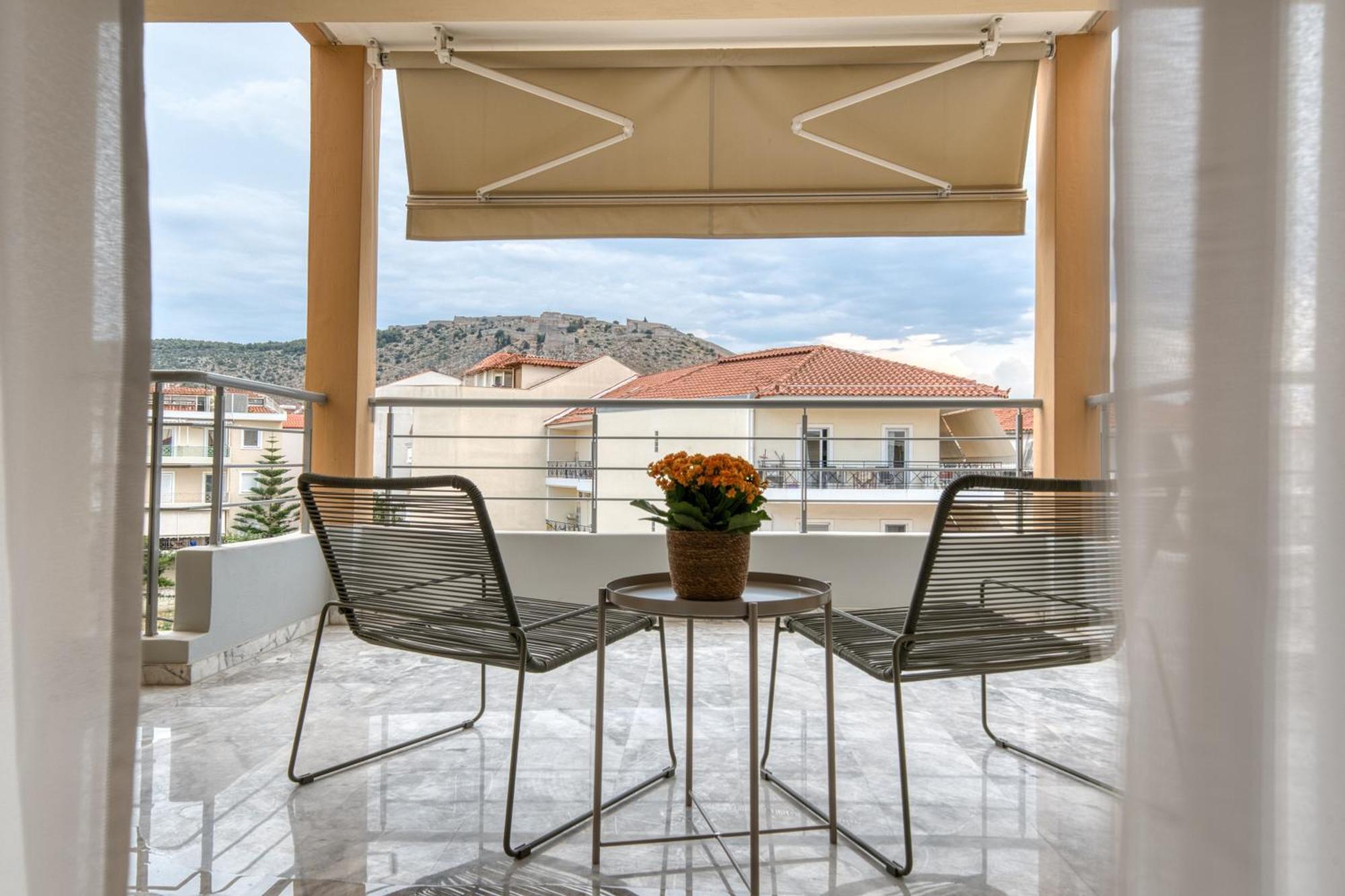 Living In Nafplio Avantgarde Apartment Buitenkant foto